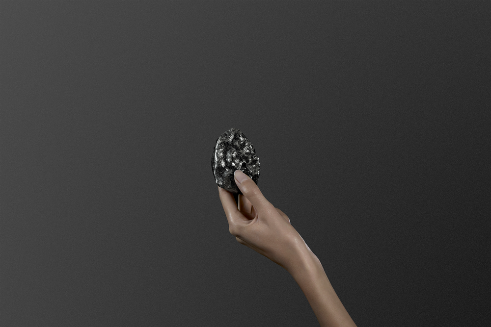 LOUIS VUITTON SEWELO DIAMOND (PHOTO: Laurenzo del Francia)