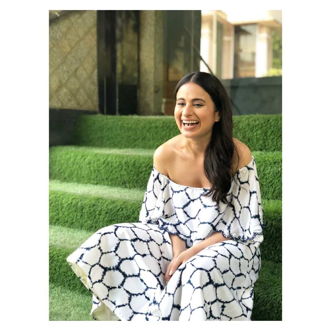 (Photo: rasikadugal/Instagram)