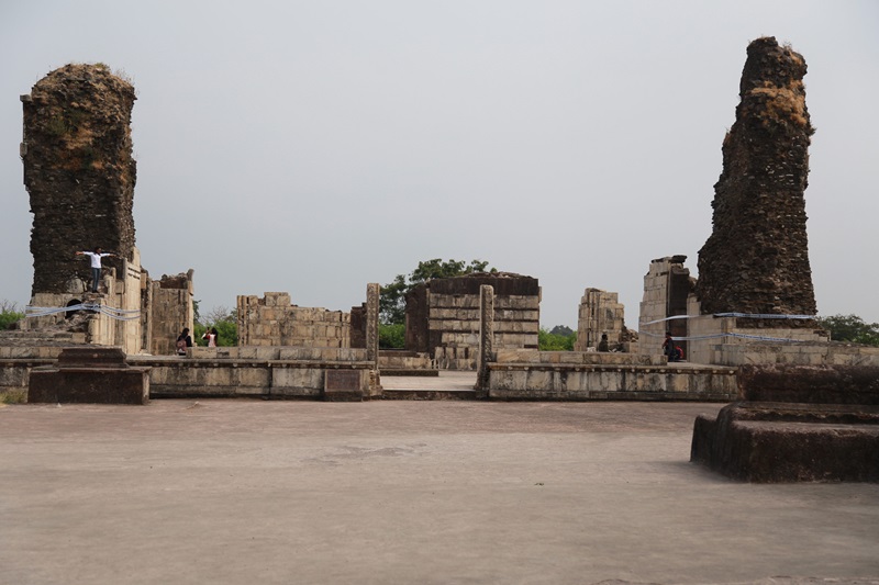 A love letter to the abandoned