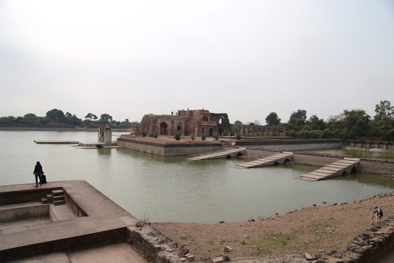 A love letter to the abandoned