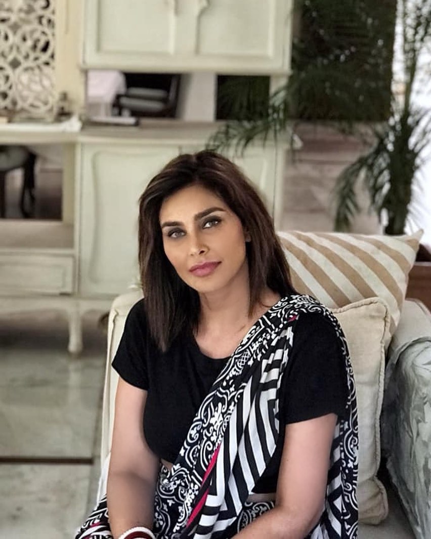 (Photo: lisaraniray/Instagram)