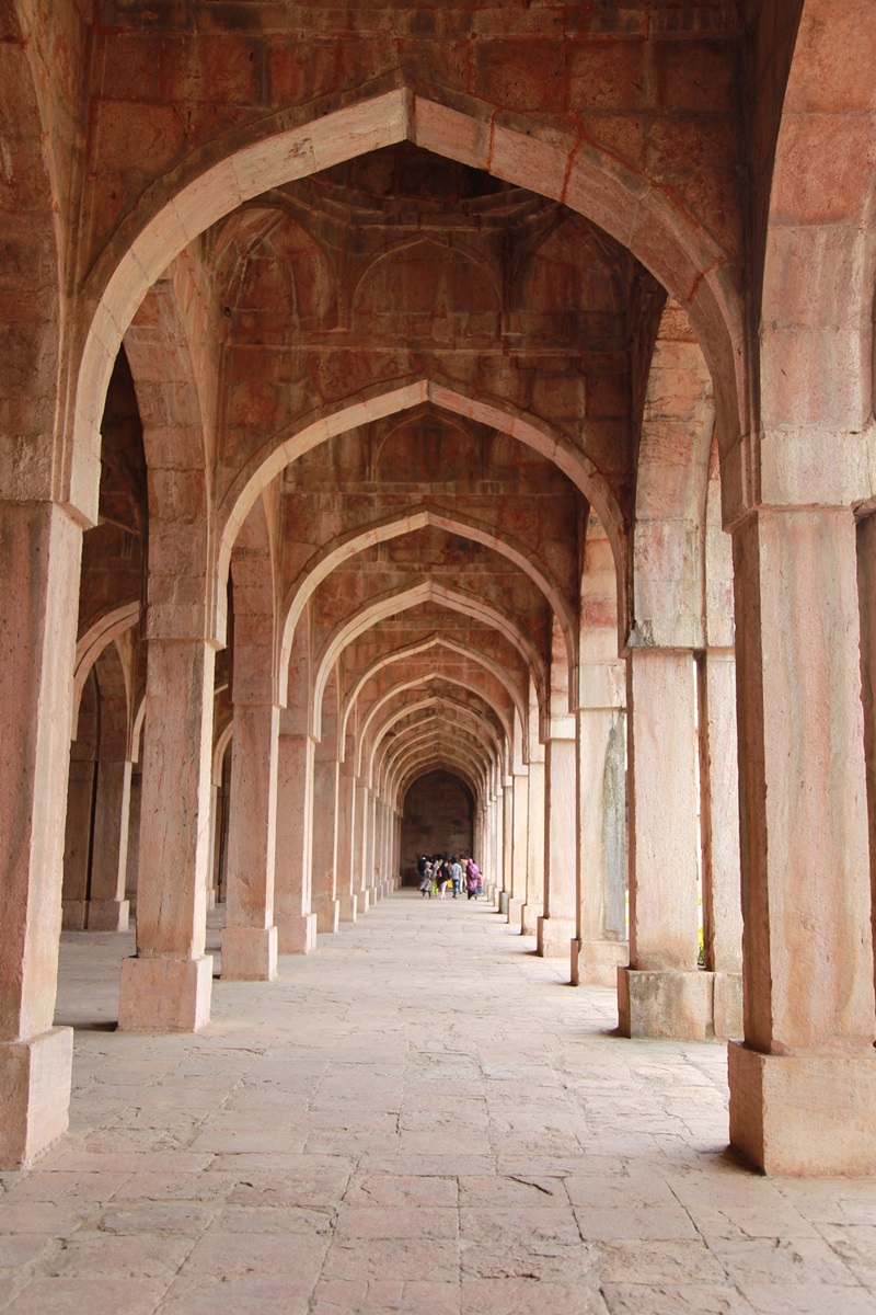 A love letter to the abandoned