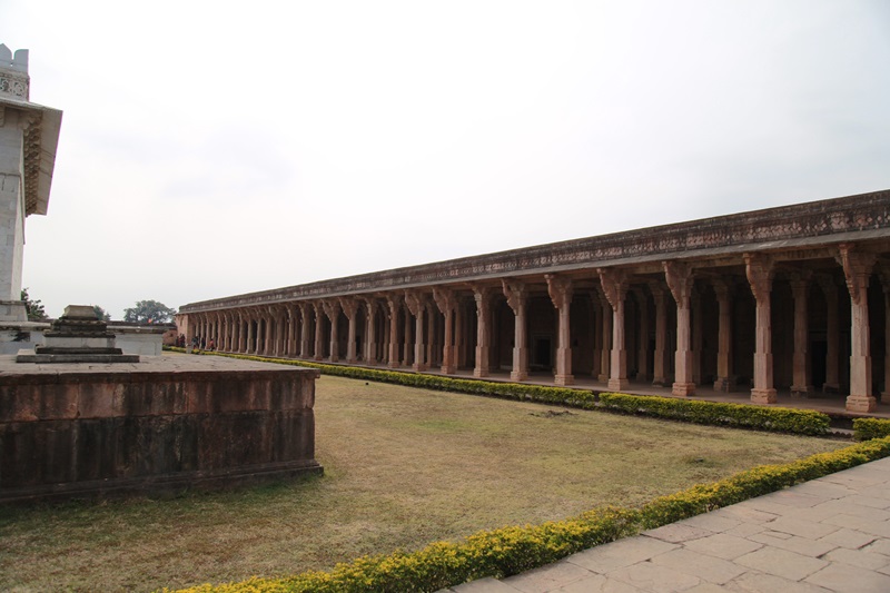 A love letter to the abandoned