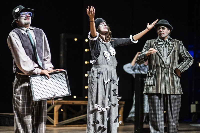 Bringing back the euphoria of live theatre 