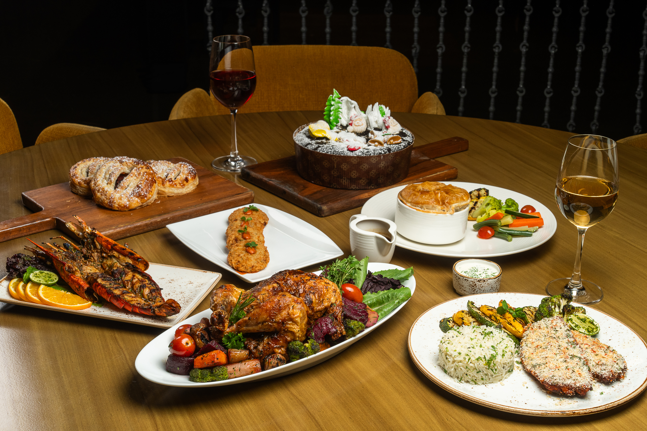 Christmas Brunch Extravaganza at BLVD Club   