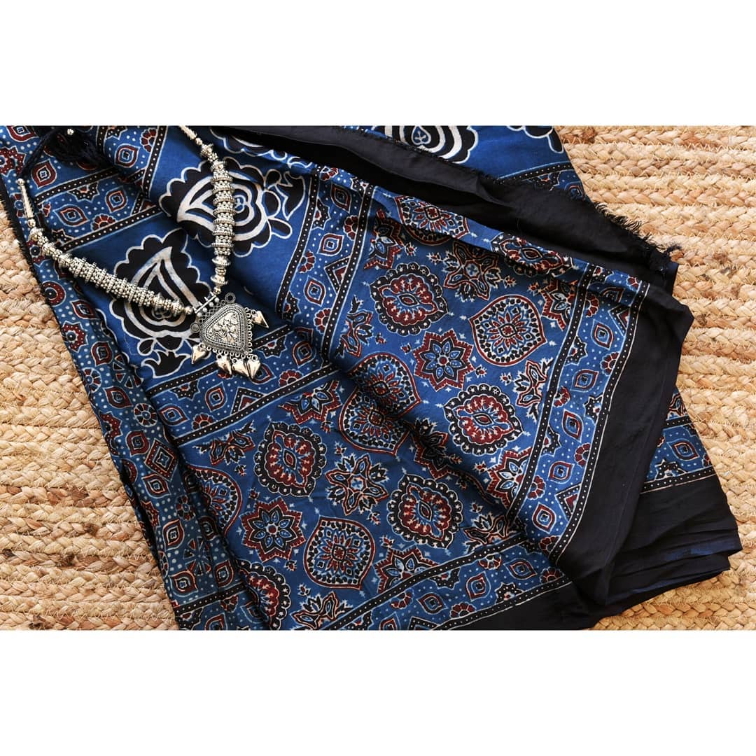 (photo: taachi.handloom/Instagram)