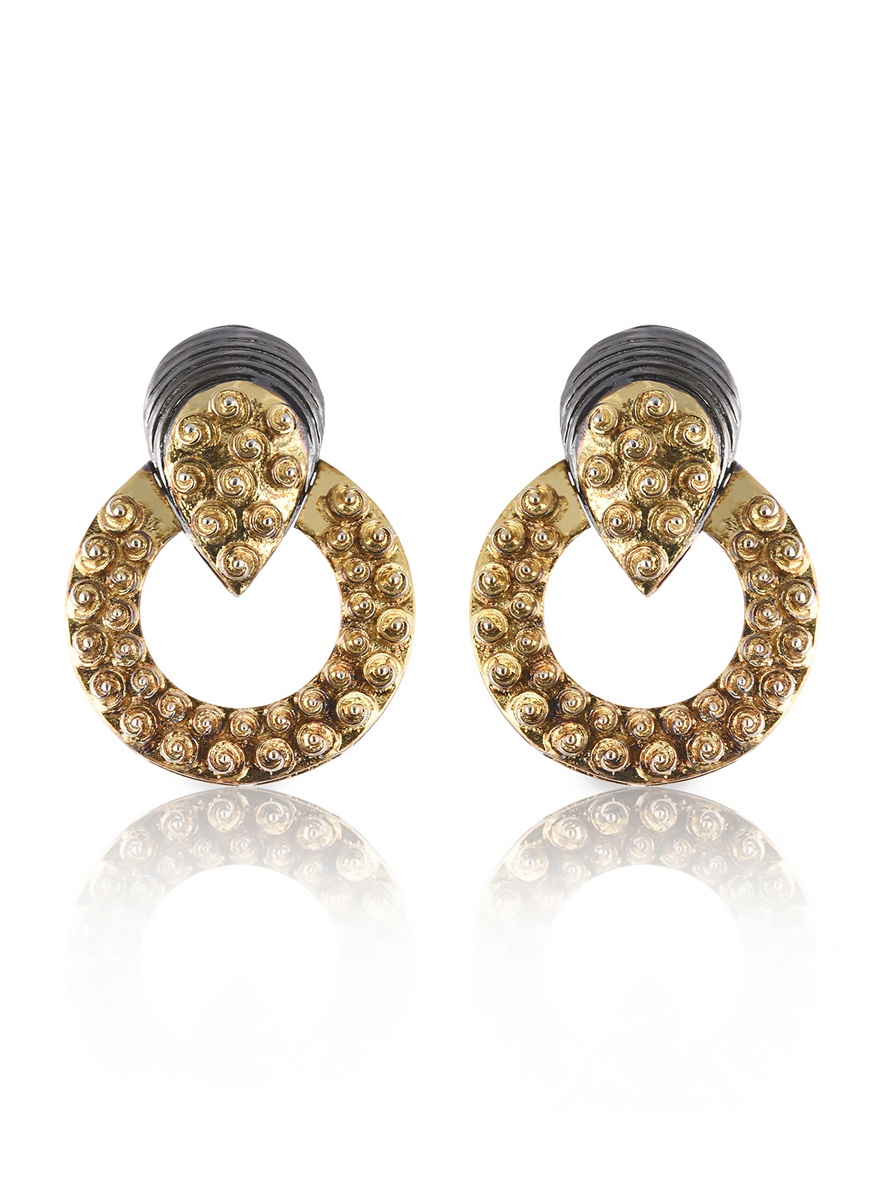 Buddha Earring by Vaitaanika