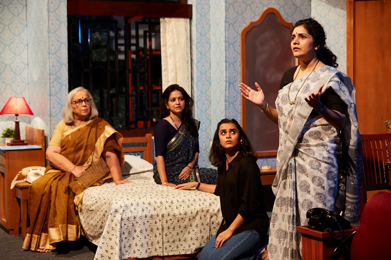 Charchaughi, Marathi Play