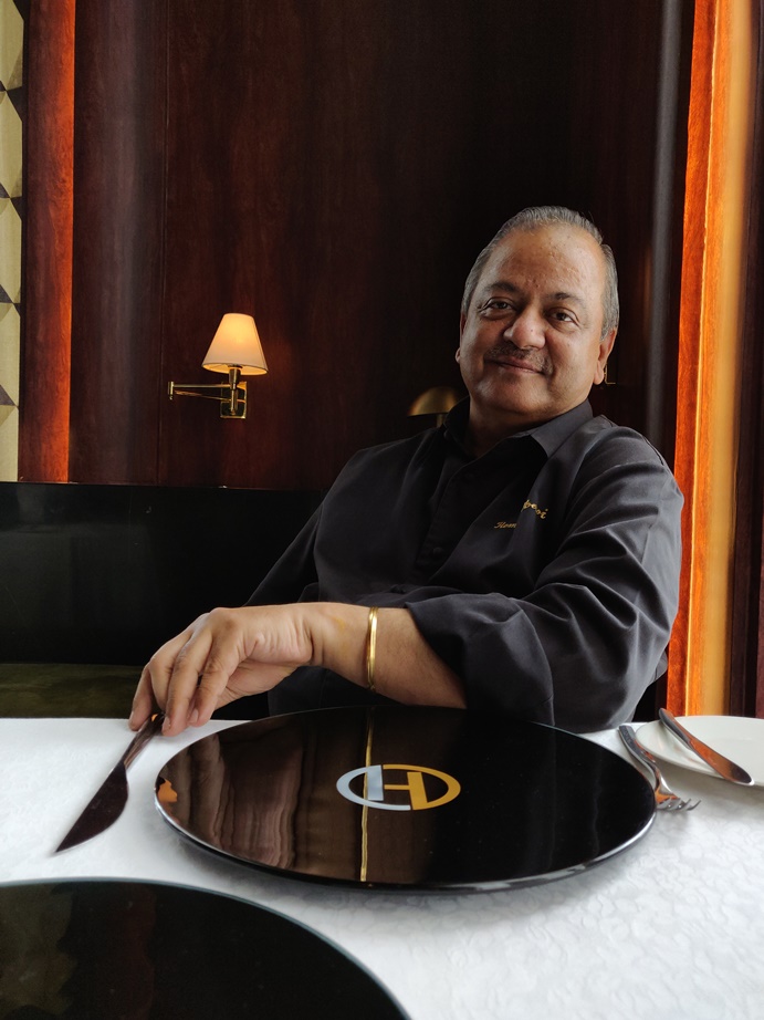 Chef Hemant Oberoi