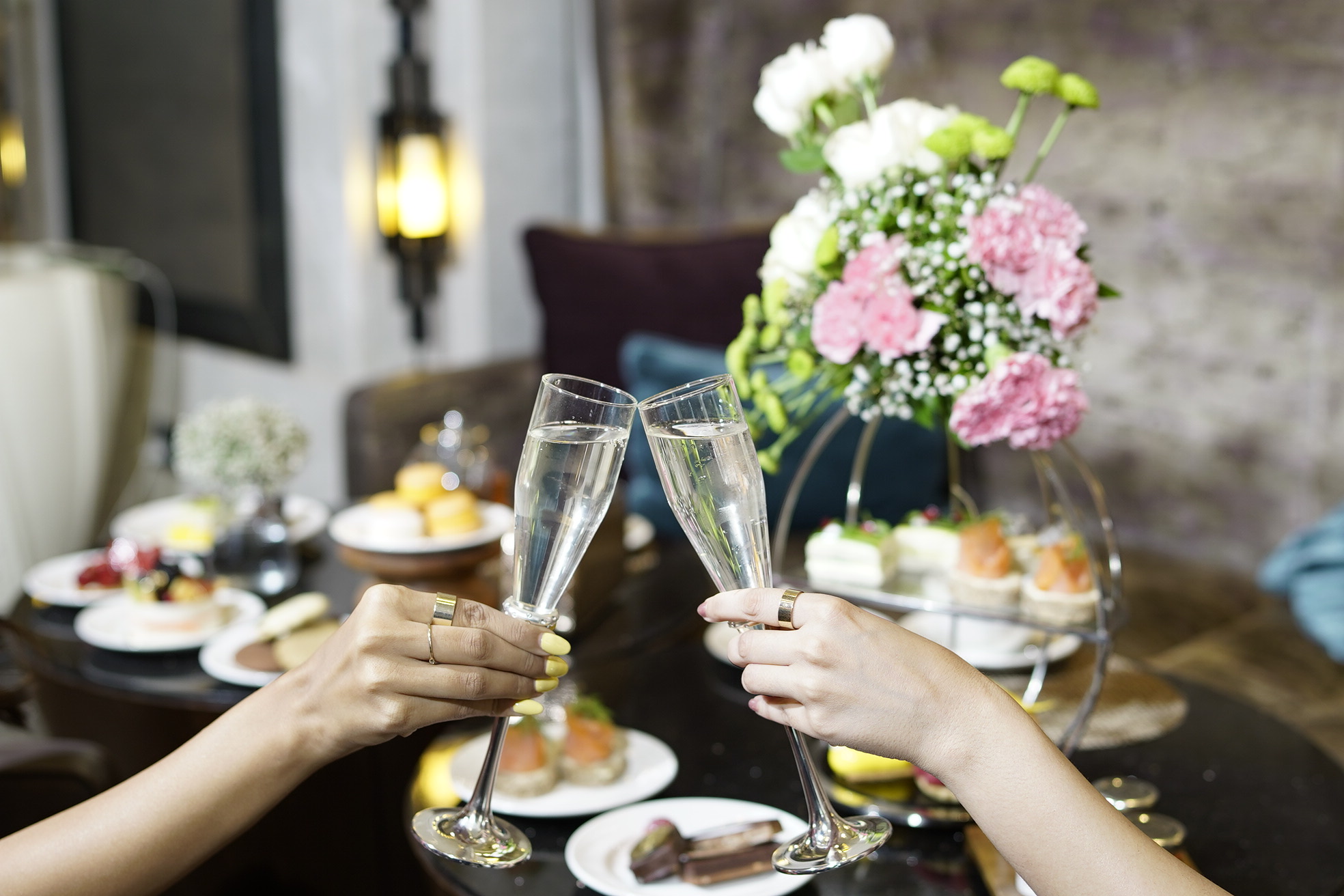  Conrad Pune’s Idyllic Stay & Party Mania