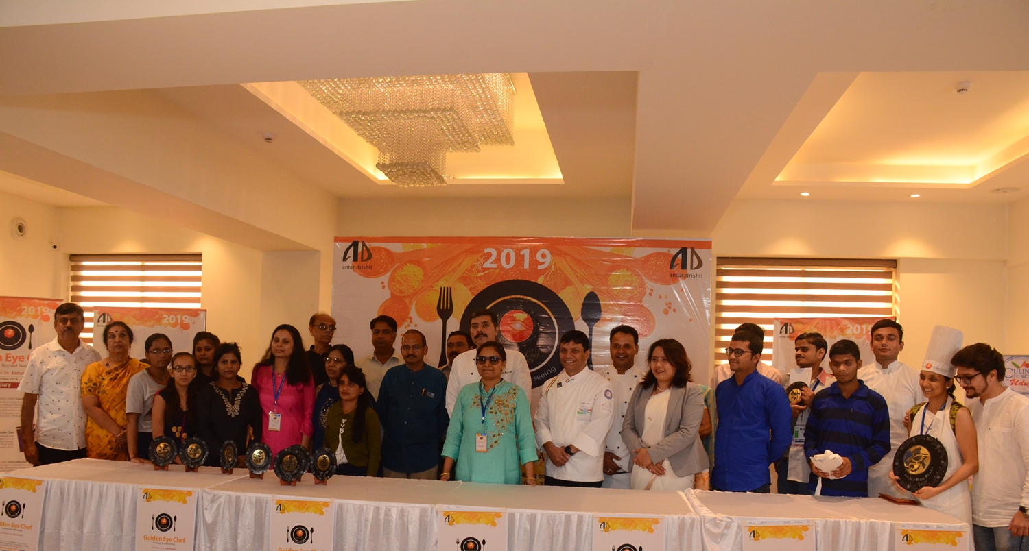 Taj city hosts cooking contest for visually impaired