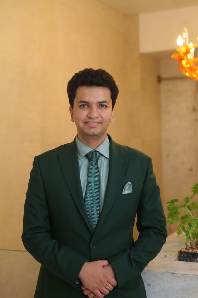 Dr Saurabh Arora 