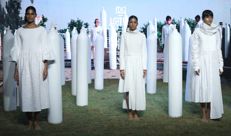 Rajesh Pratap Singh opens digital LMIFW SS'21 