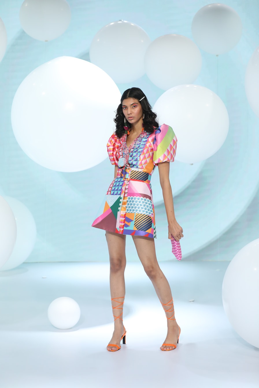 FDCI X LFW - Lakme Salon presents Pankaj & Nidhi (3)