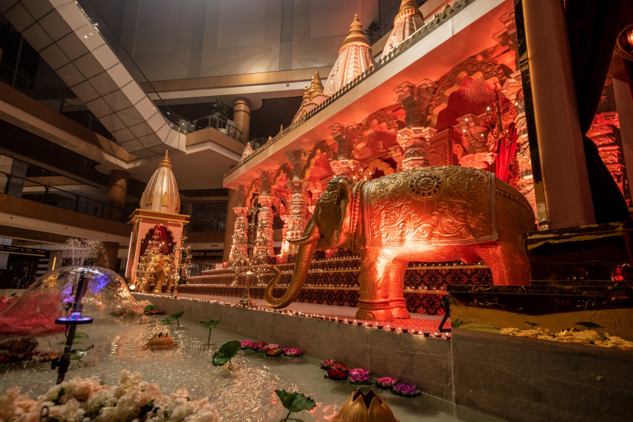 Glory of Benaras at Vegas Mall