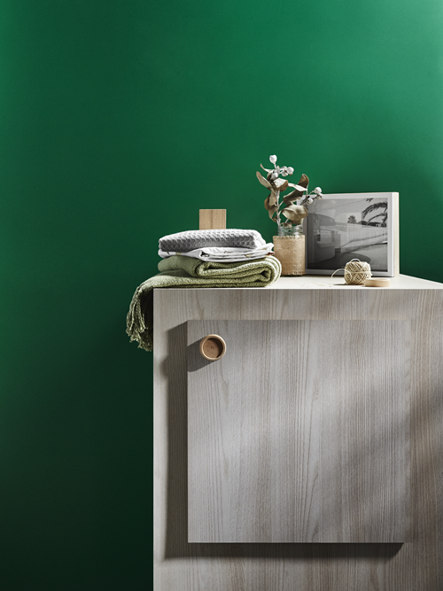 Embracing vibrant nooks! 