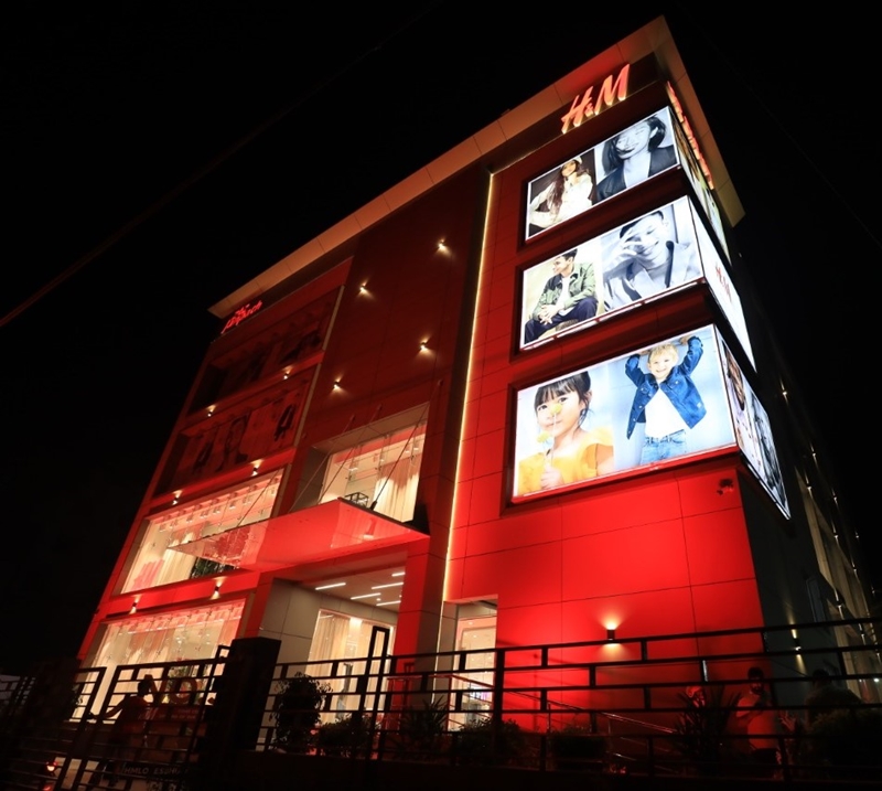 H&M Bhubaneswar new store FACADE