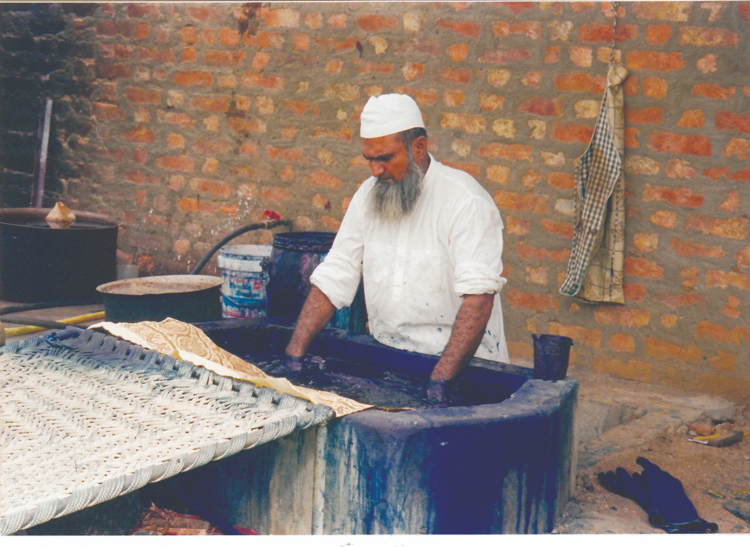 Internationally acclaimed Dr. Ismail Khatri, Master of Ajrakh, Kutch