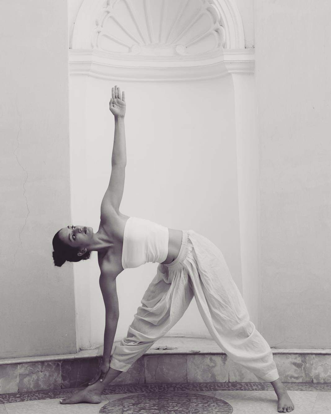 Ita Trivedi doing an aasana
