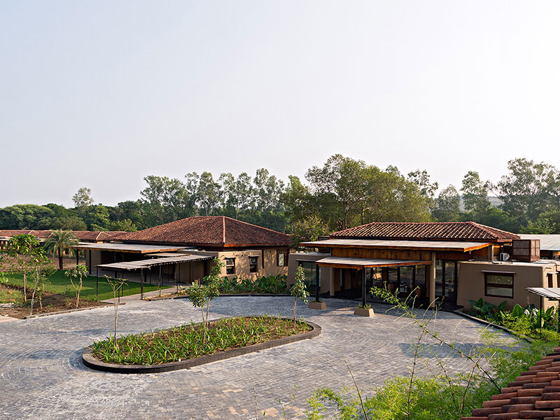 Jehan Numa Retreat 