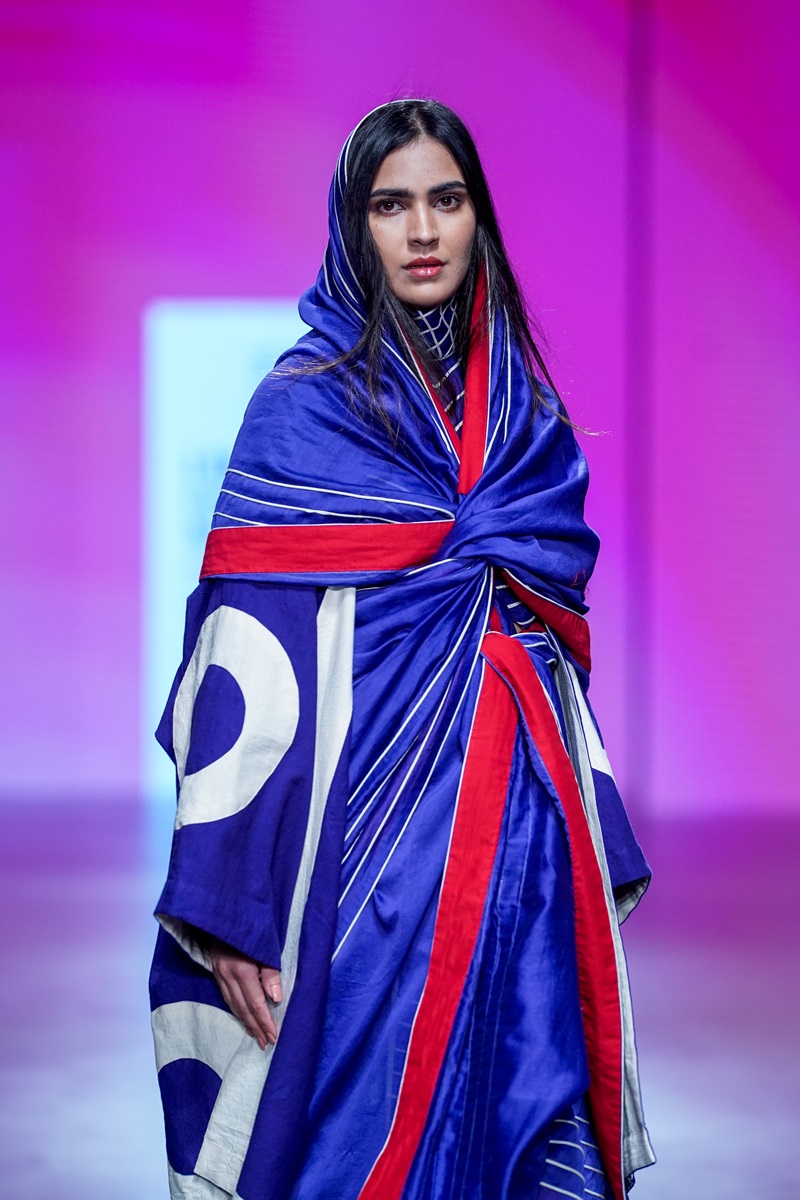 A model seen displaying Ka-Sha's balanced line of different elements at Lakmé Fashion Week x FDCI