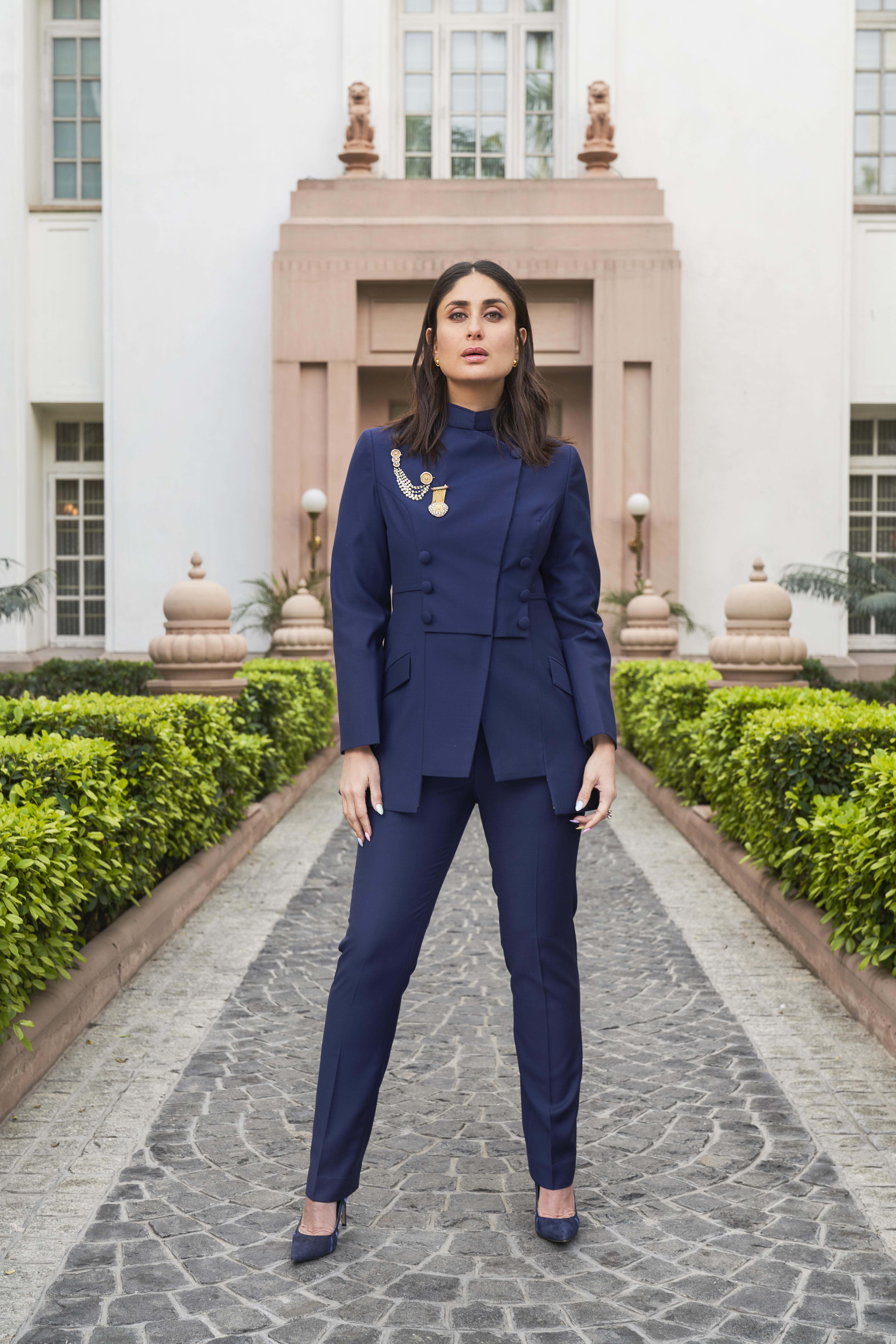 Kareena in a Rathore bandhgala