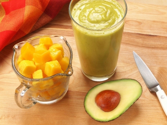 Mango Avacado Smoothie