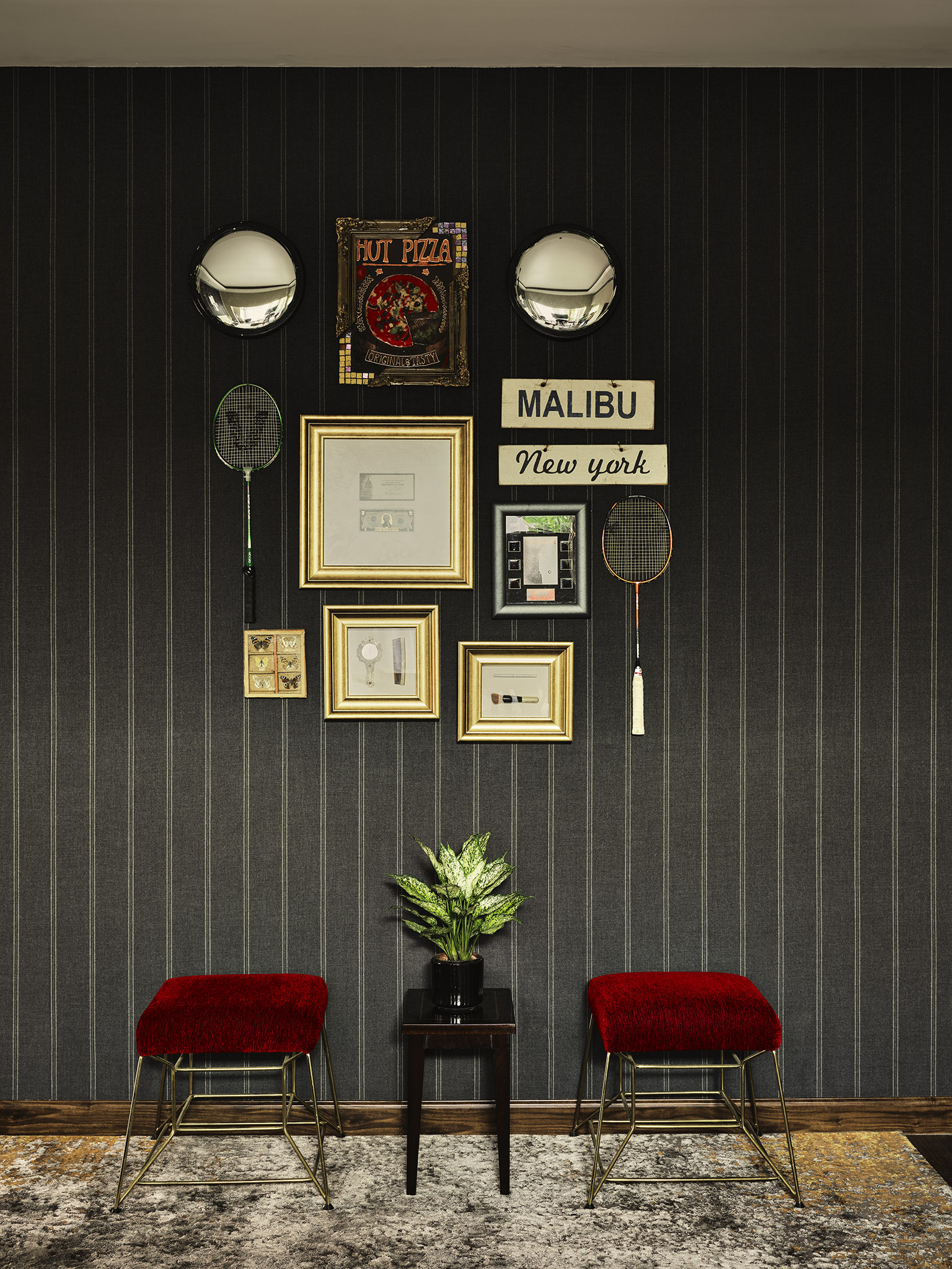 Nostalgia Wall in Gauri & Shah Rukh Khan's Delhi home, Only On Airbnb