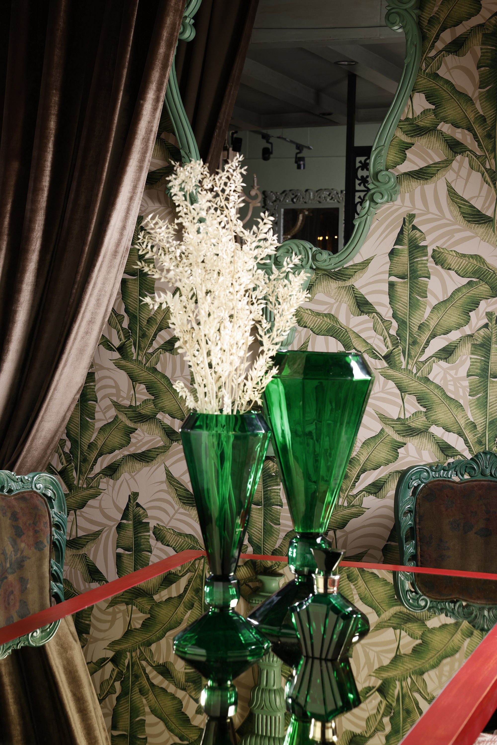  Opal Snow Vase by Izzhaar 