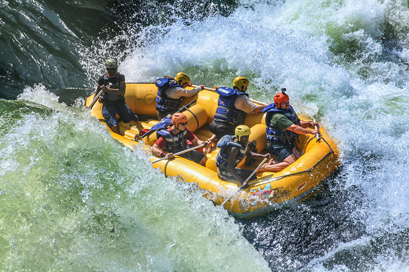 Rafting in Zambezi river 