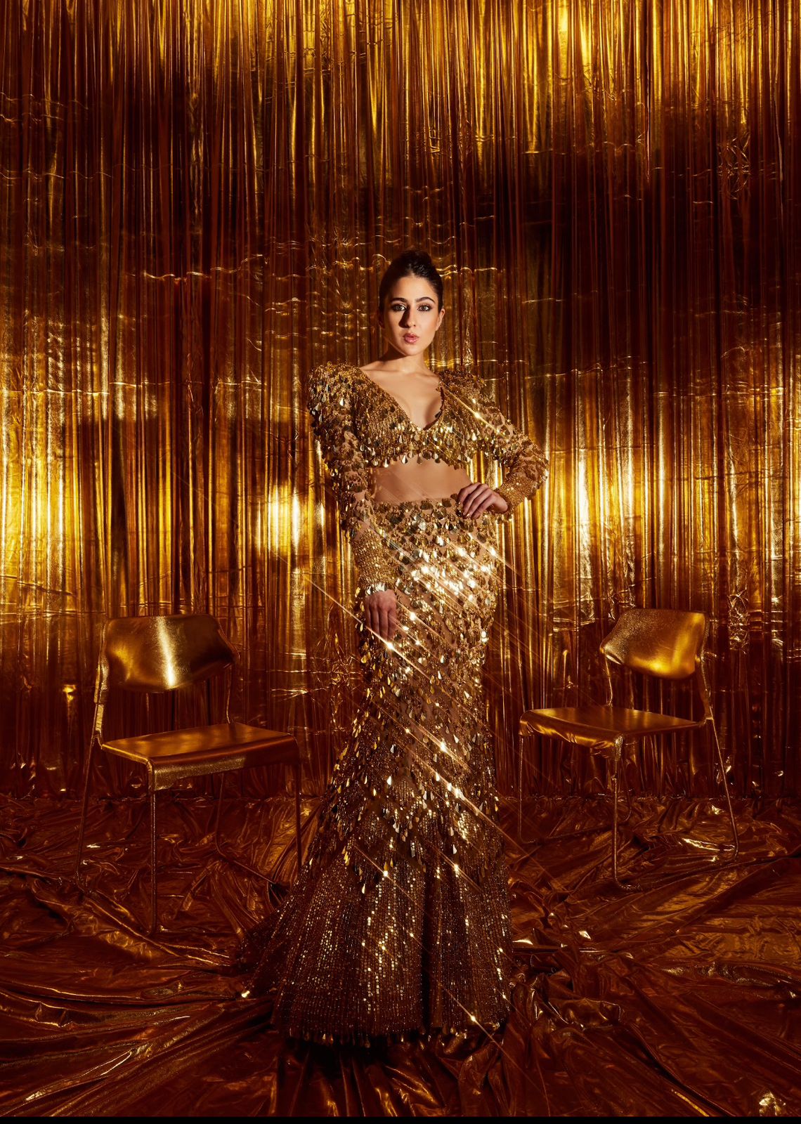 Sara Ali Khan in Abu Jani Sandeep Khosla for the opening of Jio World Plaza.