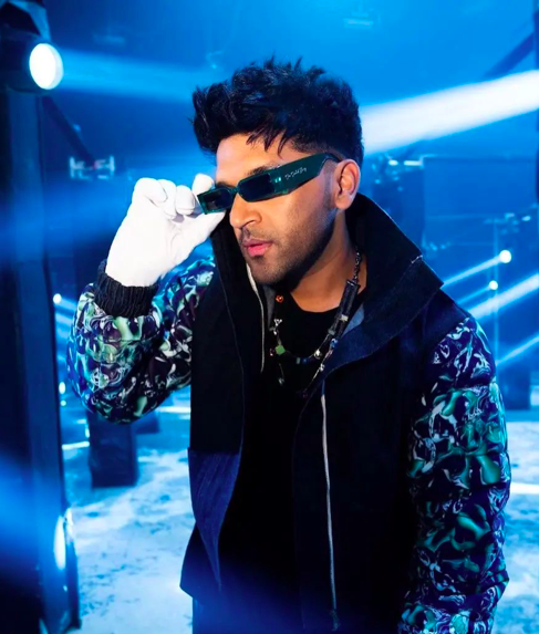 Gururandhawa in Rectangular Spy Glasses (UV400 Protection)