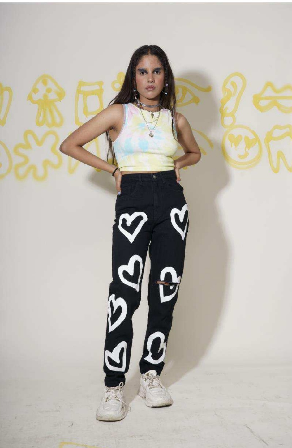 Building a community between art and fashion