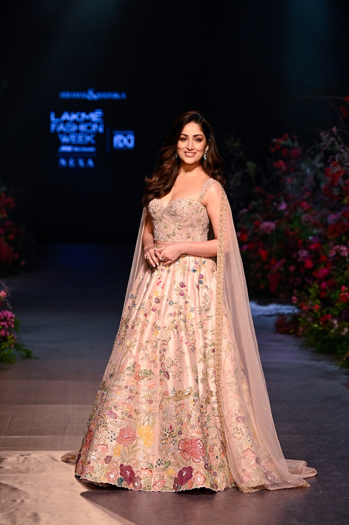 Yami Gautam for Shyamal and Bhumika