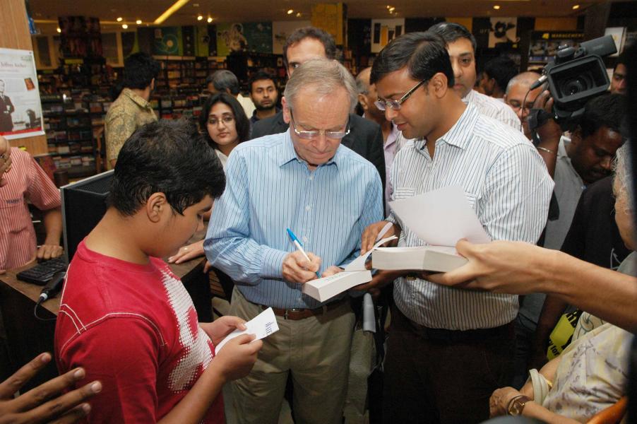 Jeffrey Archer in Kolkata, India (Source: Archer's website)