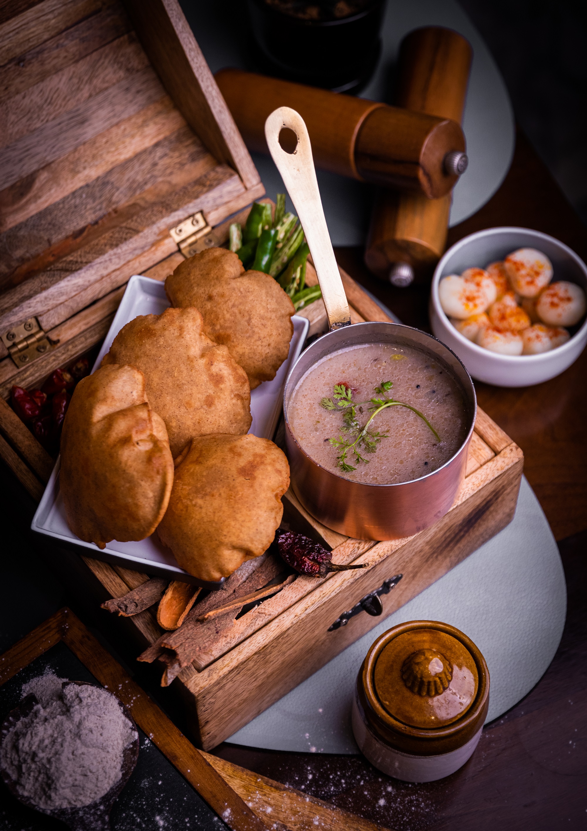 Singhade ke ate ki kadhi & Rajgira ki Poori