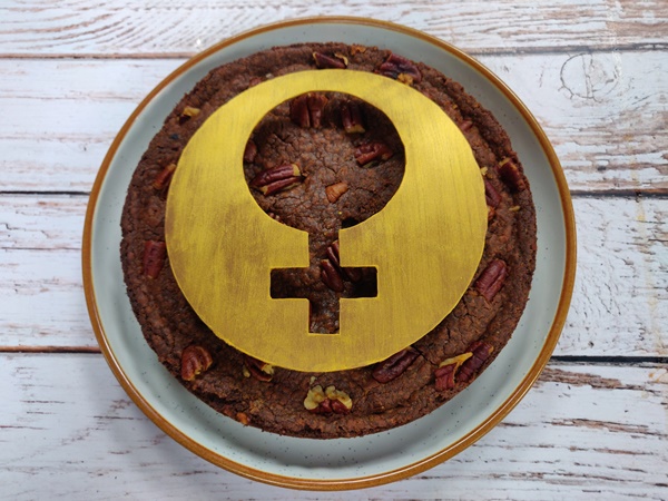 SOFT CENTERED COOKIE 