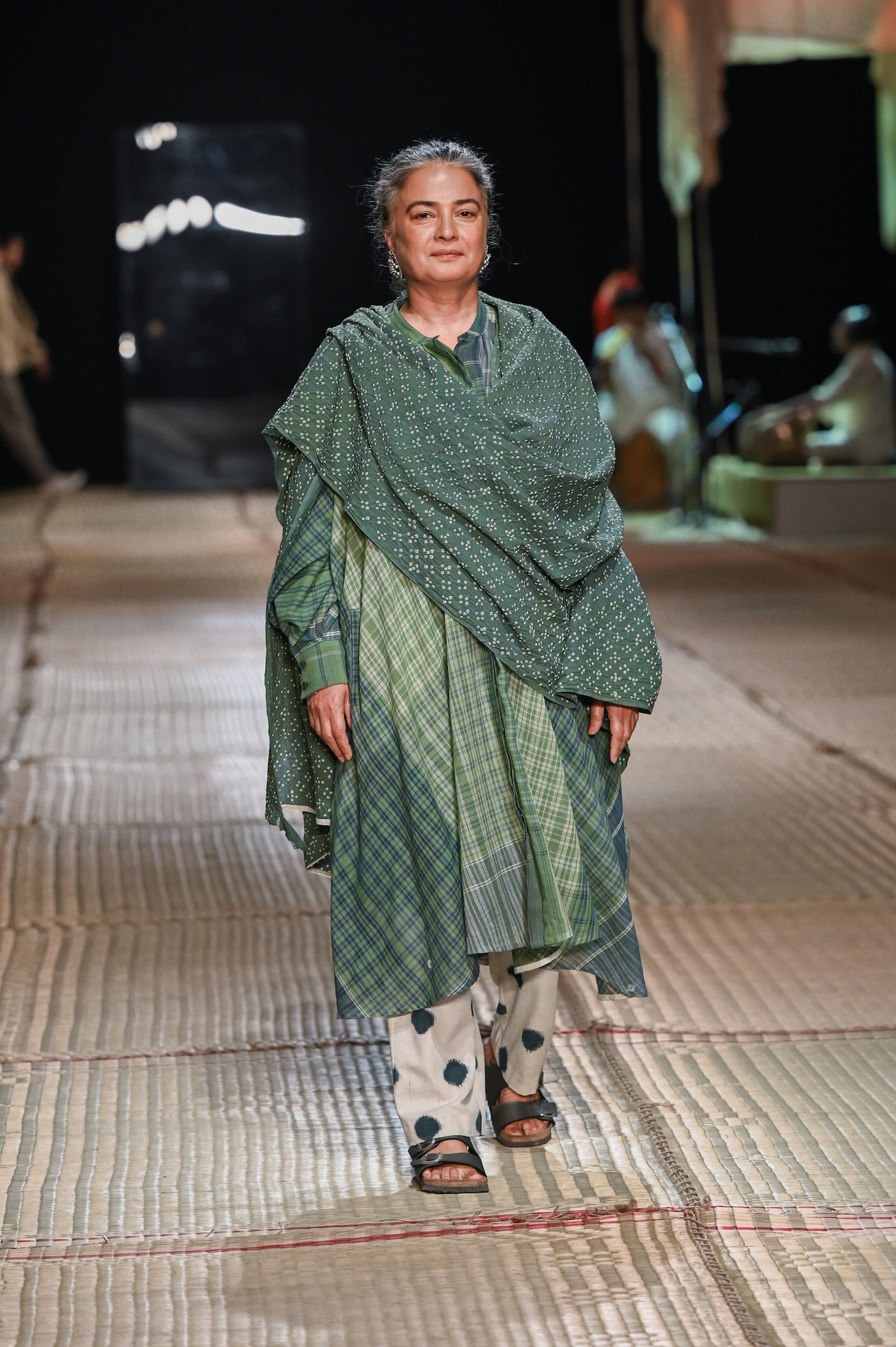 A model showcasing 11.11/eleven eleven's 15 years celebrations collection at Lakmé Fashion Week x FDCI