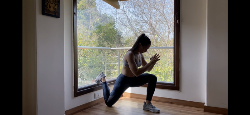 Toning Exercise by Zoe Modgill, Brand Ambassador Under Armour India