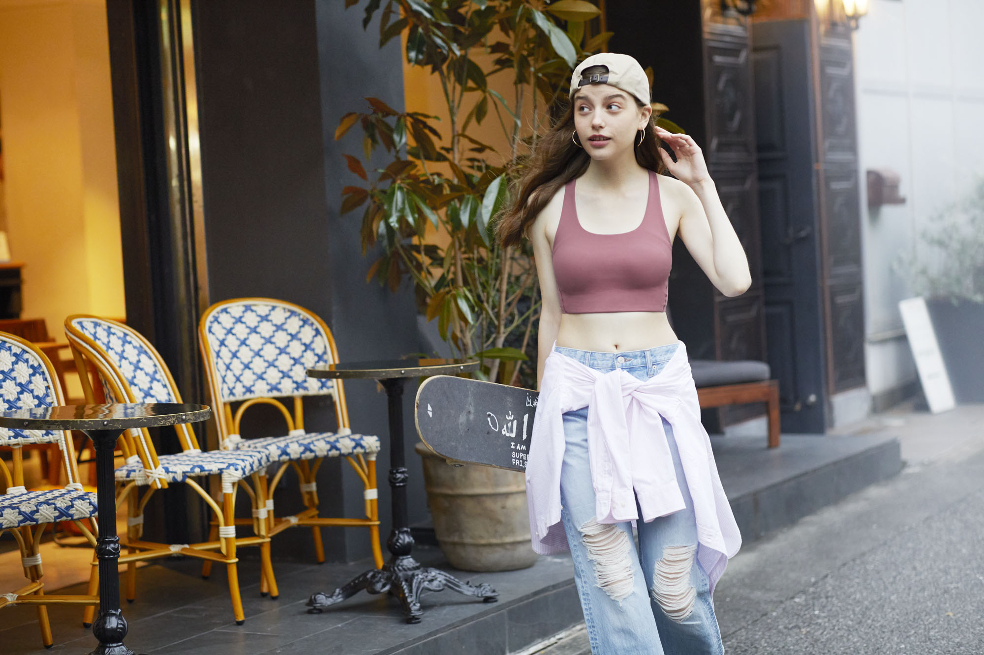 UNIQLO_22SS_W_Campaign Visual