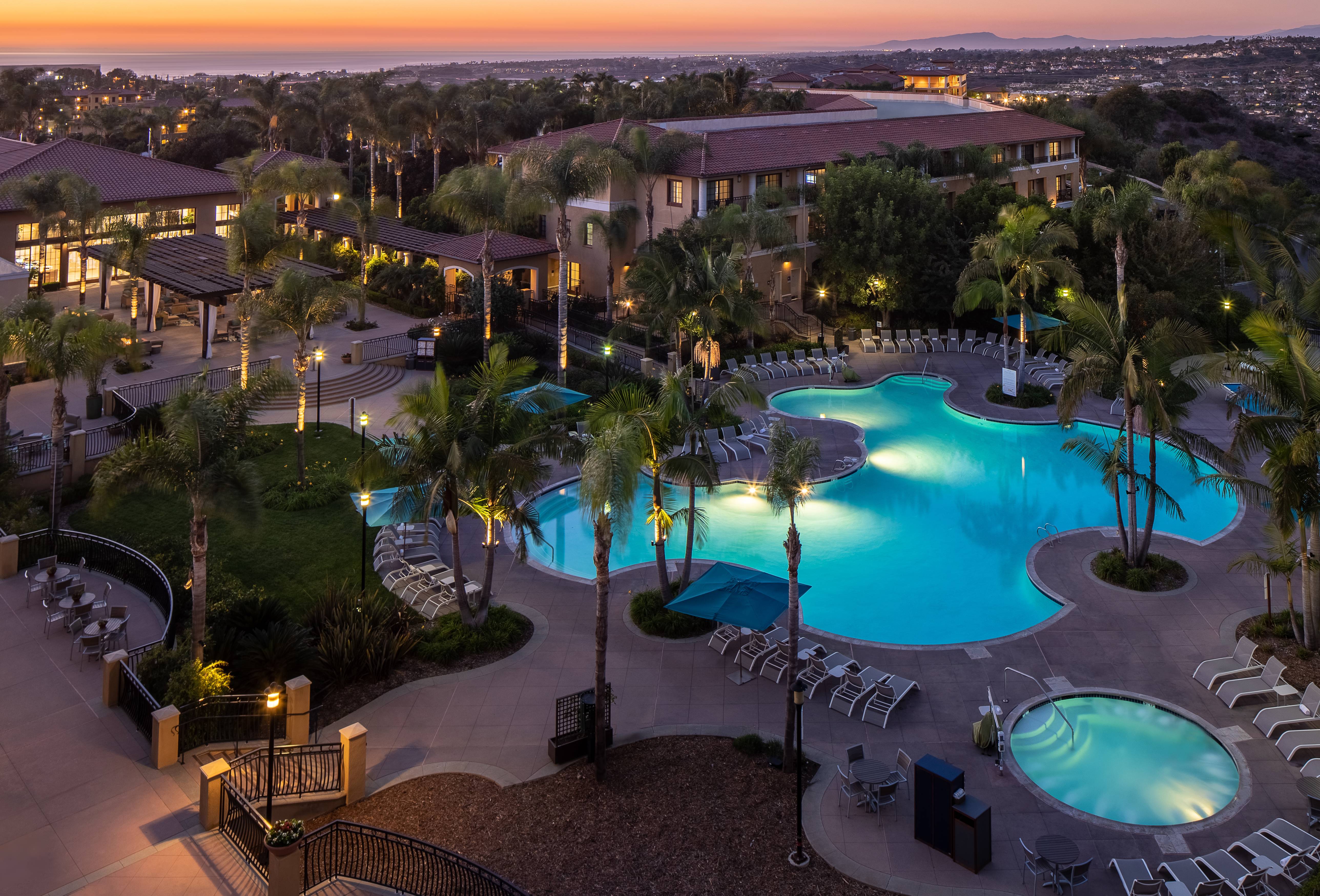 Westin-Pool-Carlsbad-Signature Credits to the Westin Carlsbad Resort and Spa.jpg 