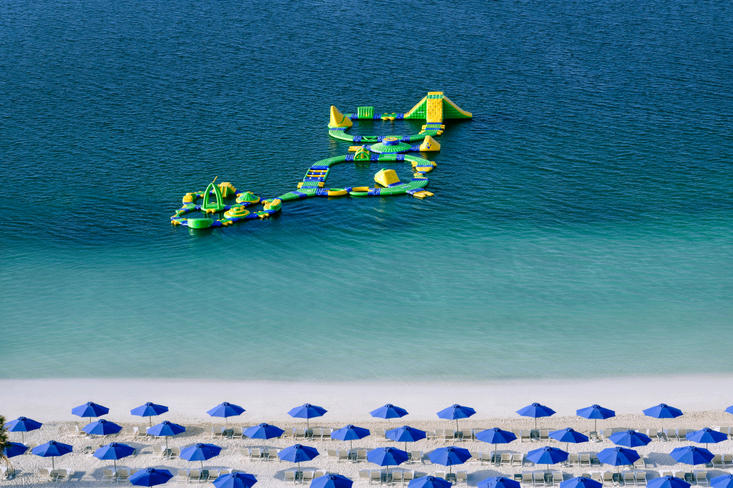 Wibit Floating Water Park, Mövenpick Resort Al Marjan Island
