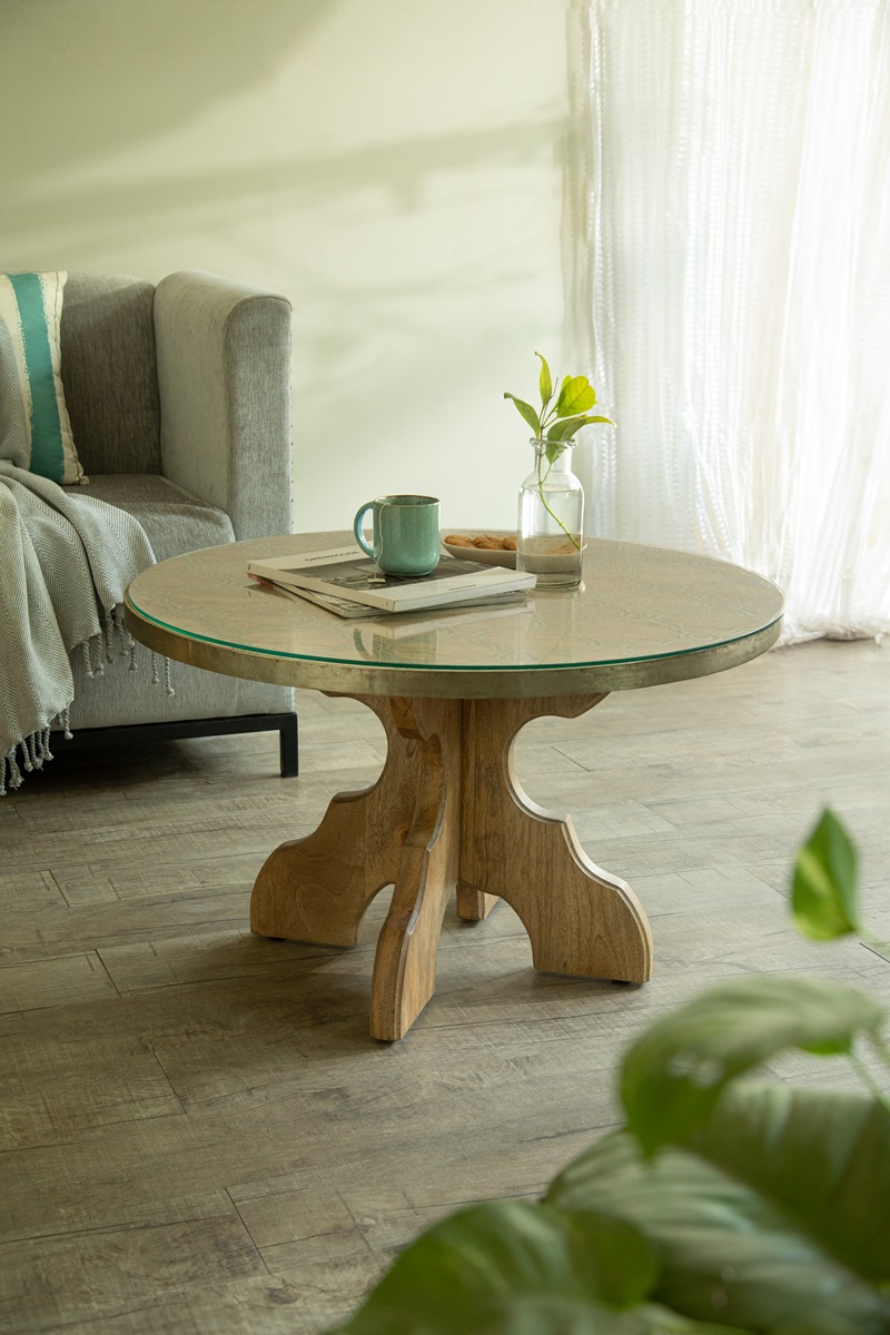 Bring home the elegance of details with fresh ellementry pieces