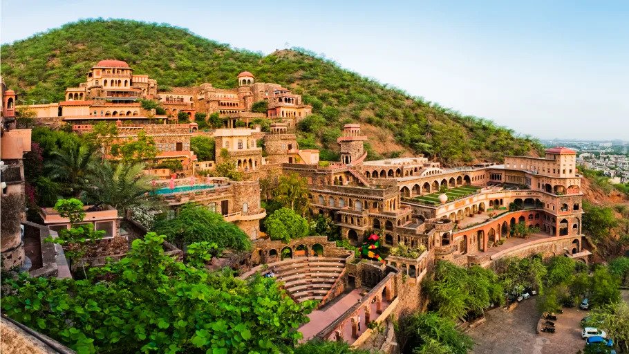 Neemrana Fort, Alwar