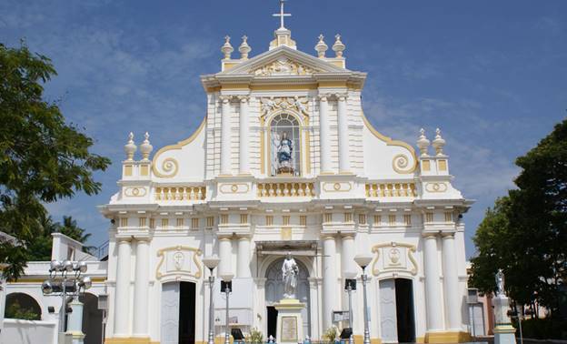 Basant Panchmi - February 13 to February 16 (Saturday to Tuesday; take an off on Monday)