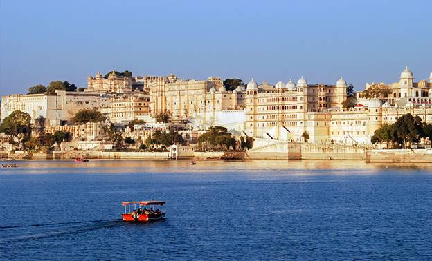  Mahanavami, Dussehra, and Eid-e-Milad - October 14 - 19 (Saturday to Monday; take an off on Monday) 