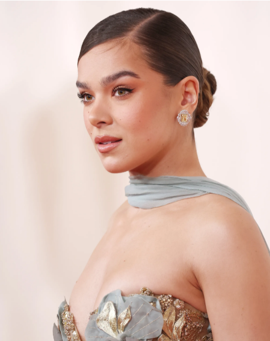 Hailee Steinfeld