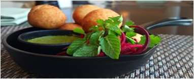 Spicy Bread Bombs with Saunth Chutney