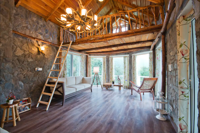 Stone walls at Rupam’s La Belle Vie Naukuchiatal