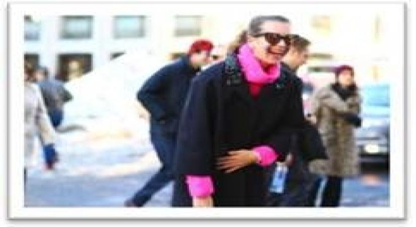 90's style makes a comeback.